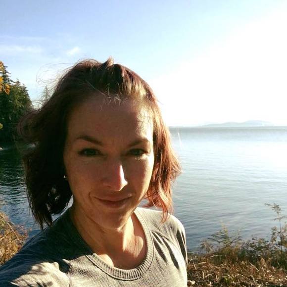 Meet your Posher, Rebekah - Picture 1 of 1